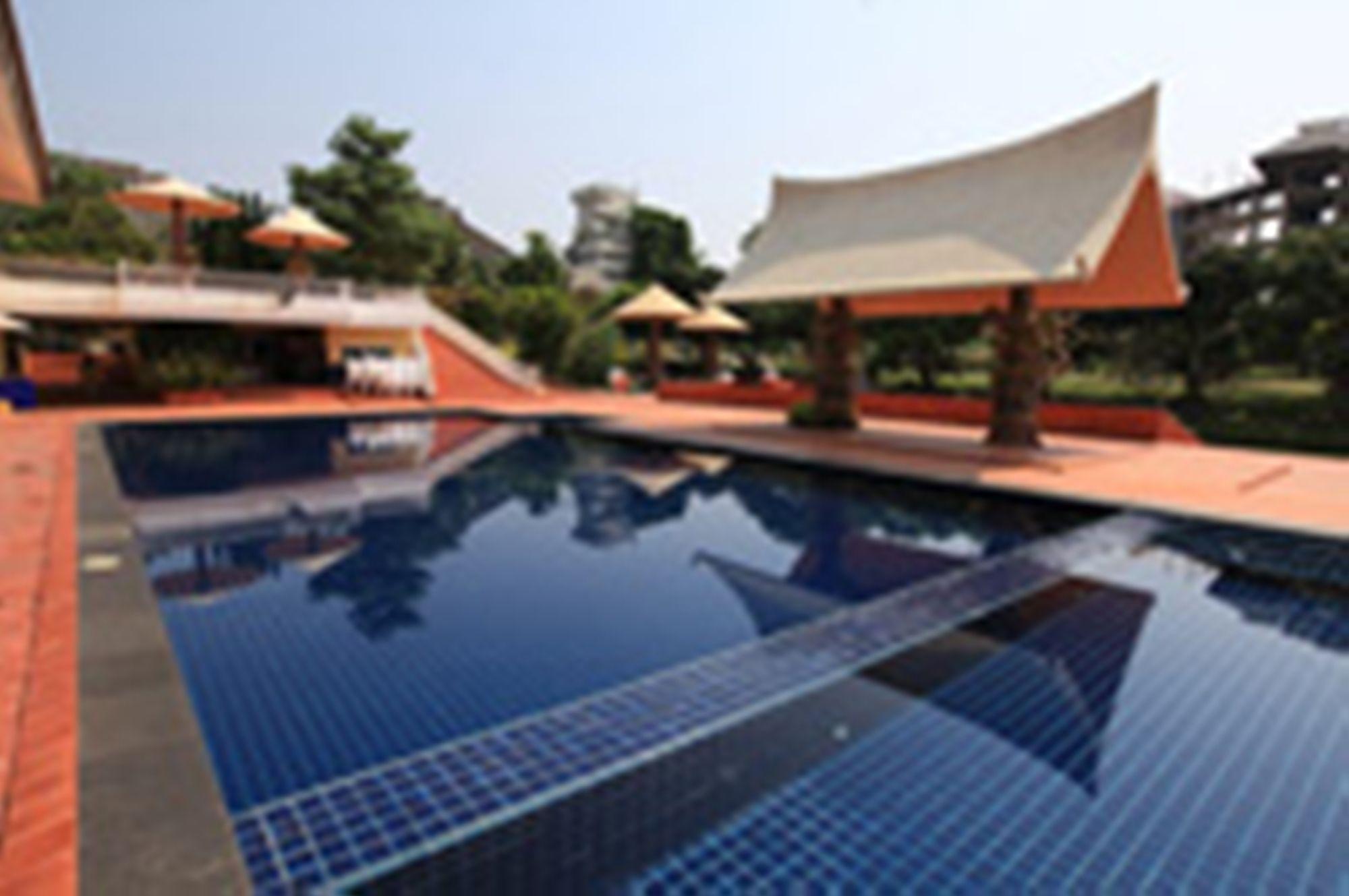 Phu Pha Phung Resort Suan Phueng Exterior photo