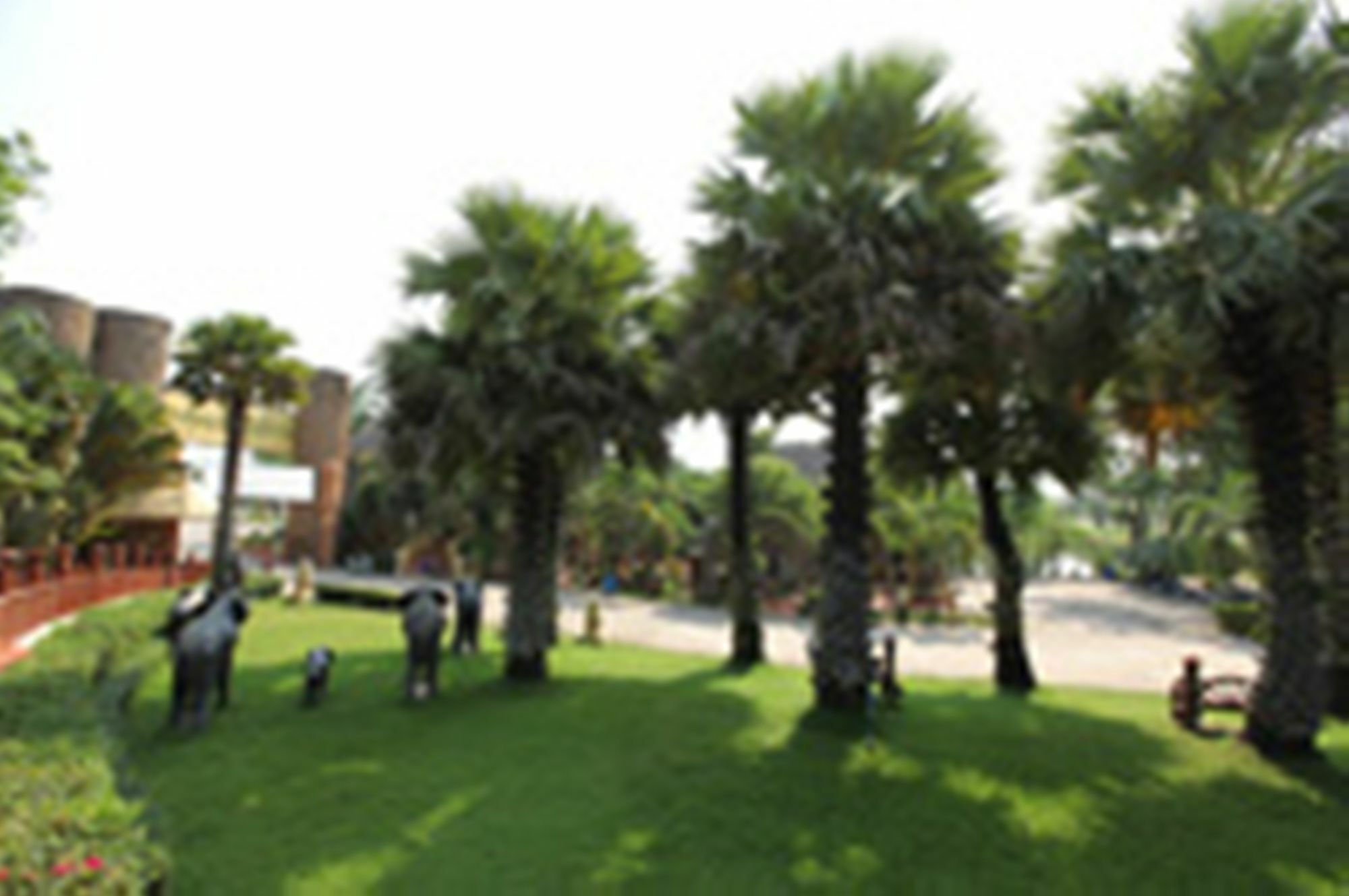 Phu Pha Phung Resort Suan Phueng Exterior photo